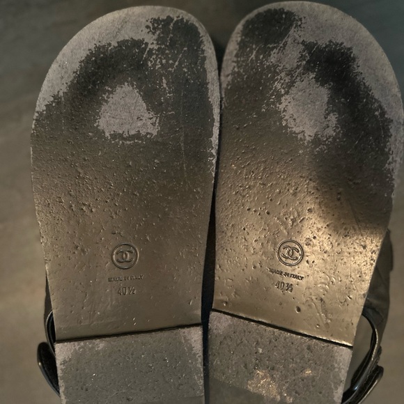 CHANEL Dad Sandals - Picture 4 of 5